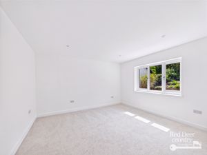 Bedroom 4/Reception Room- click for photo gallery